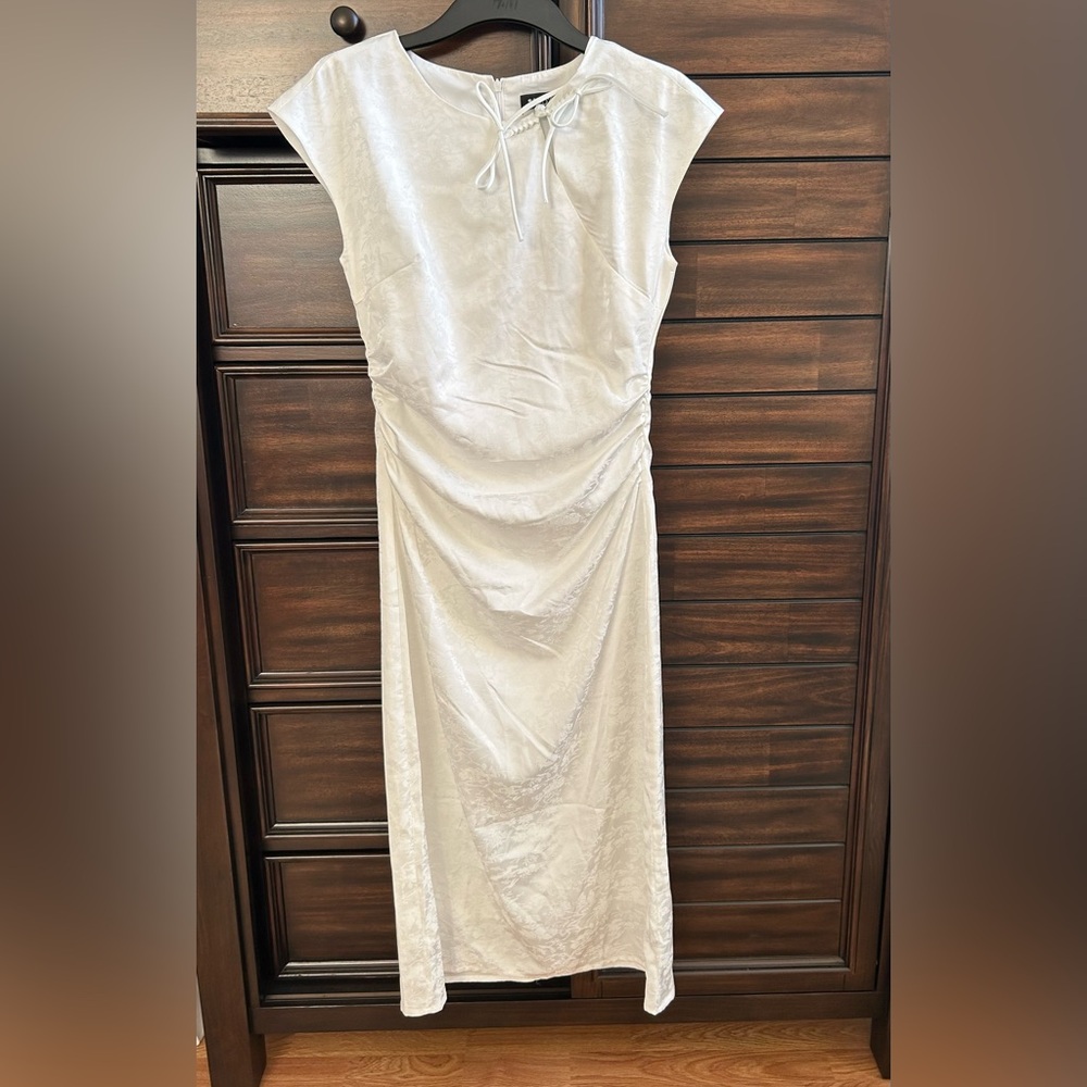White midi dress size medium